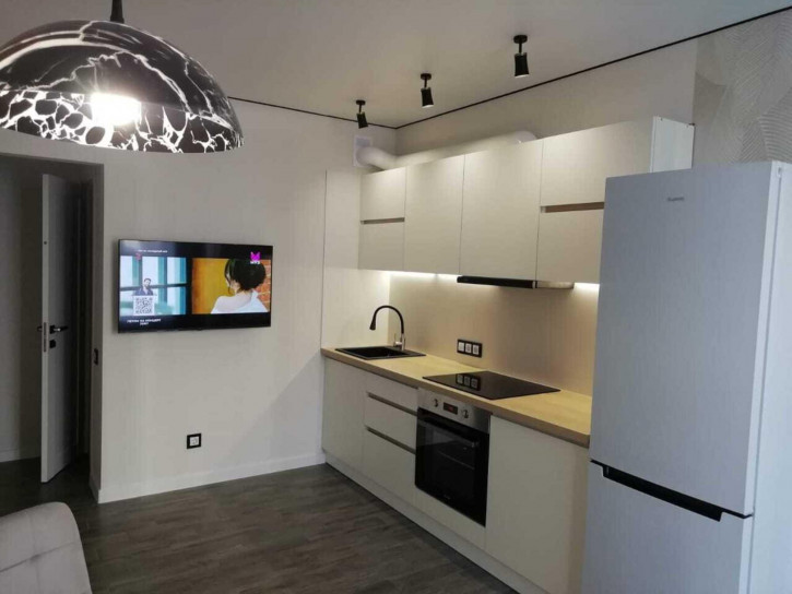 2-комн квартира улица Крылова, 13к1
