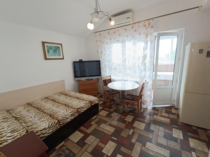 1-комн квартира Крымская улица, 250