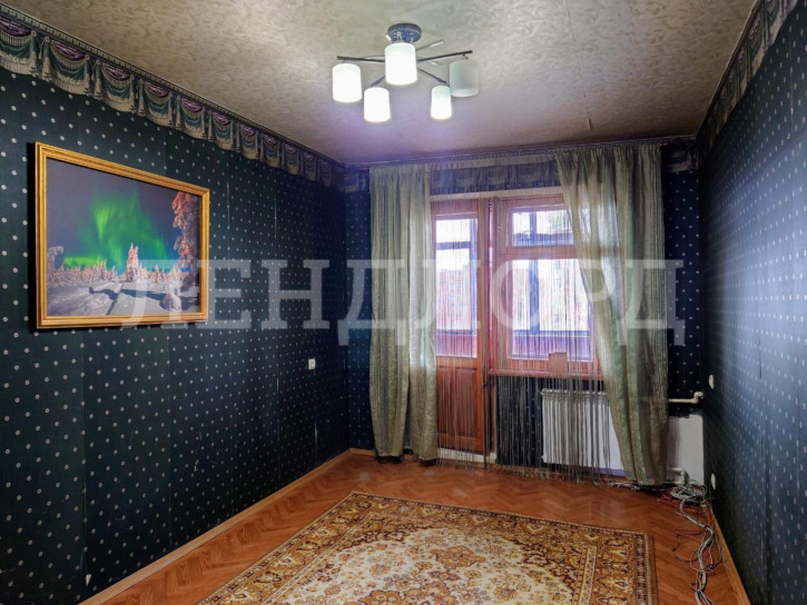 3-комн квартира проспект Королёва, 23А