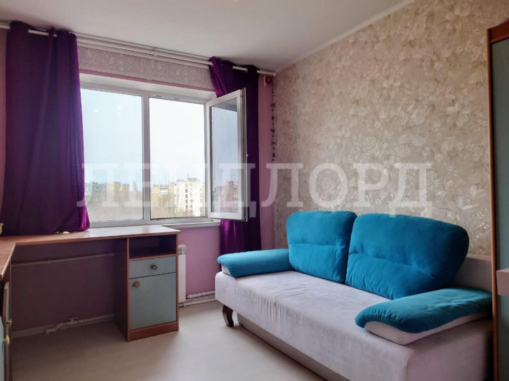 3-комн квартира проспект Королёва, 23А