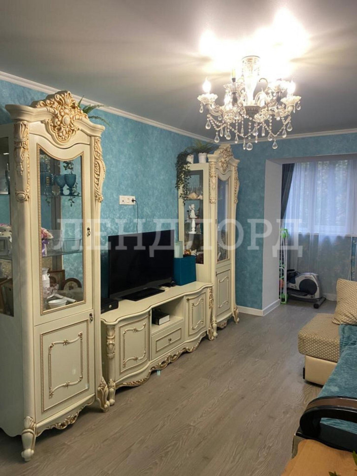 3-комн квартира Металлургическая улица, 29/3