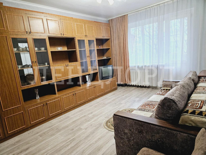 1-комн квартира проспект Космонавтов, 34А