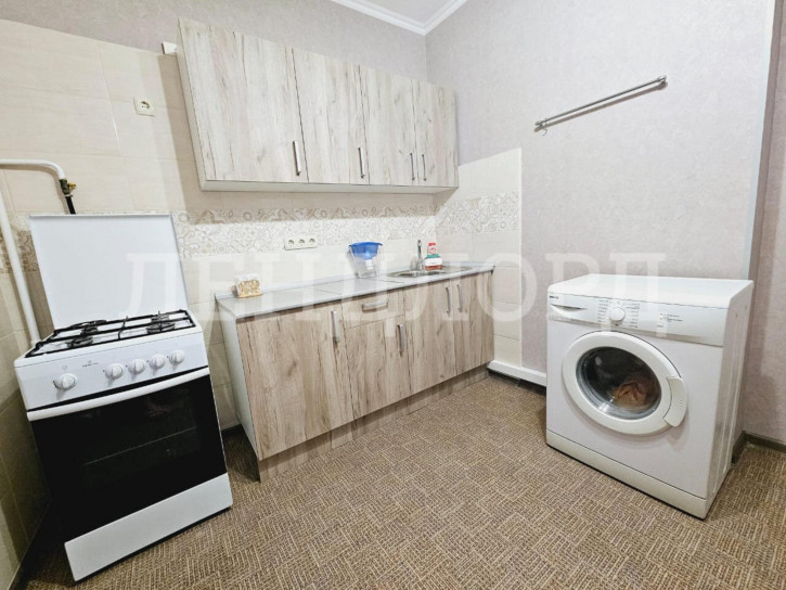 1-комн квартира проспект Космонавтов, 34А