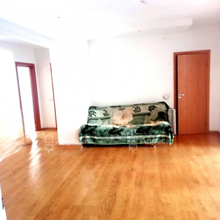 4-комн квартира бульв. Энгельса,  д.26а