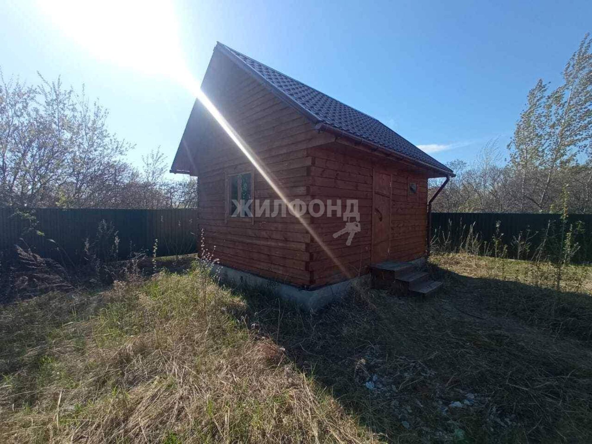 Купить дачу, дом, коттедж за 3 500 000 рублей на п. Колывань