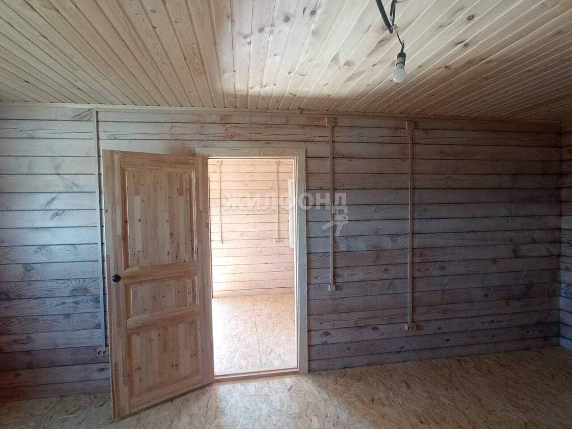 Купить дачу, дом, коттедж за 3 500 000 рублей на п. Колывань