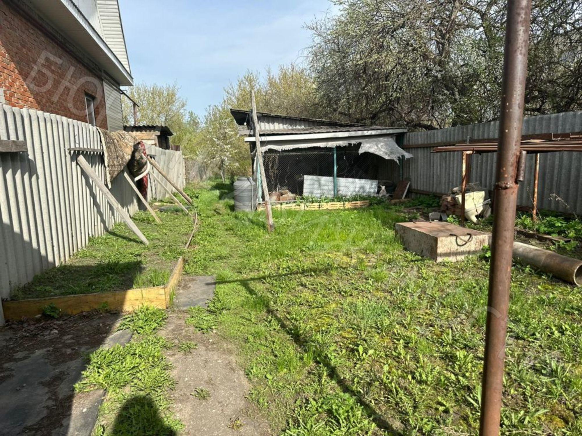 Купить дачу, дом, коттедж за 1 200 000 рублей на Пушкинский пер, 1