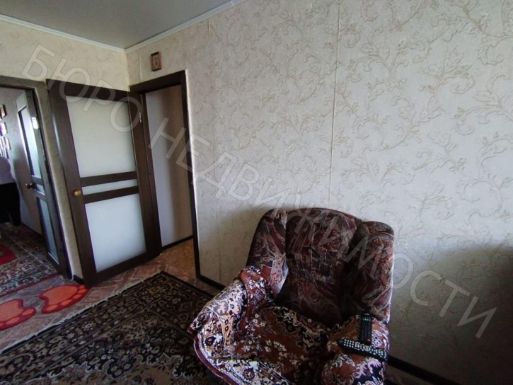 3-комн квартира Гагарина ул, 152