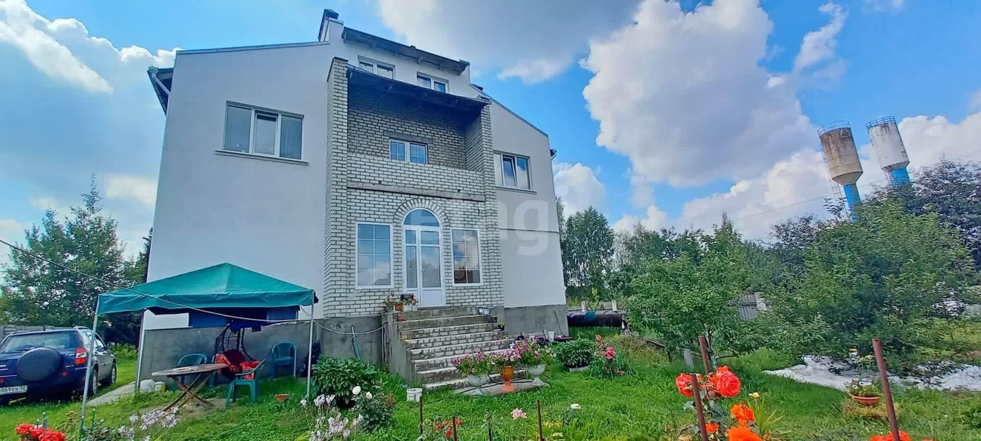 Купить дачу, дом, коттедж за 15 450 000 рублей на Садовая улица