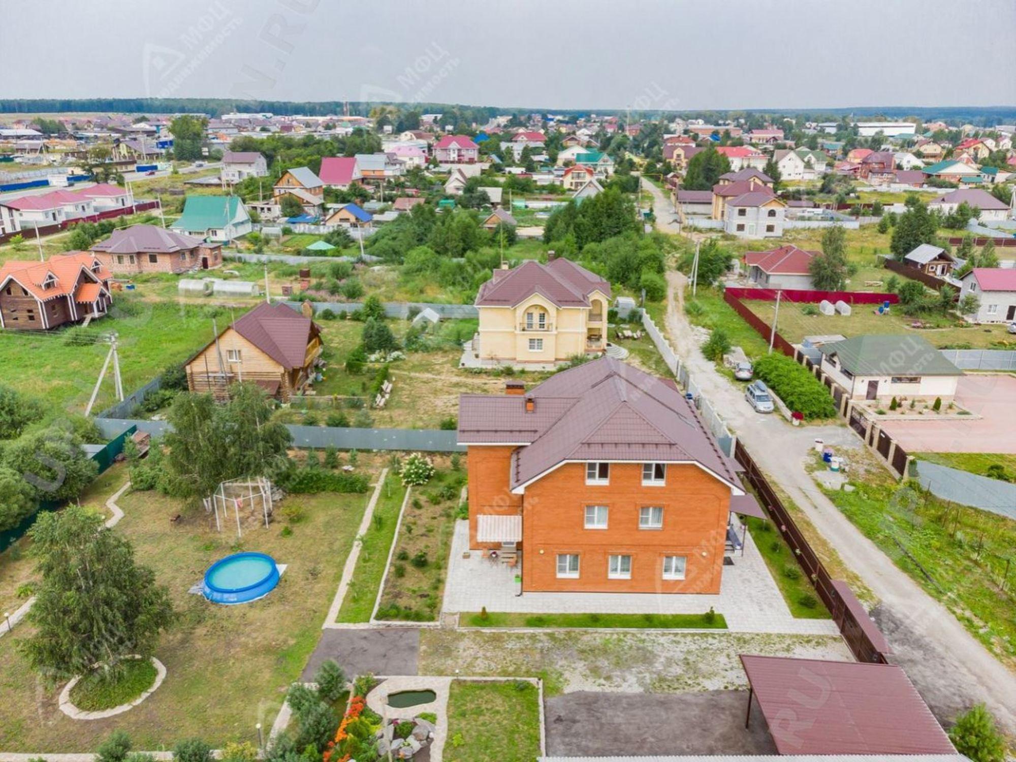 Купить дачу, дом, коттедж за 28 500 000 рублей на садовая 2-я, 17