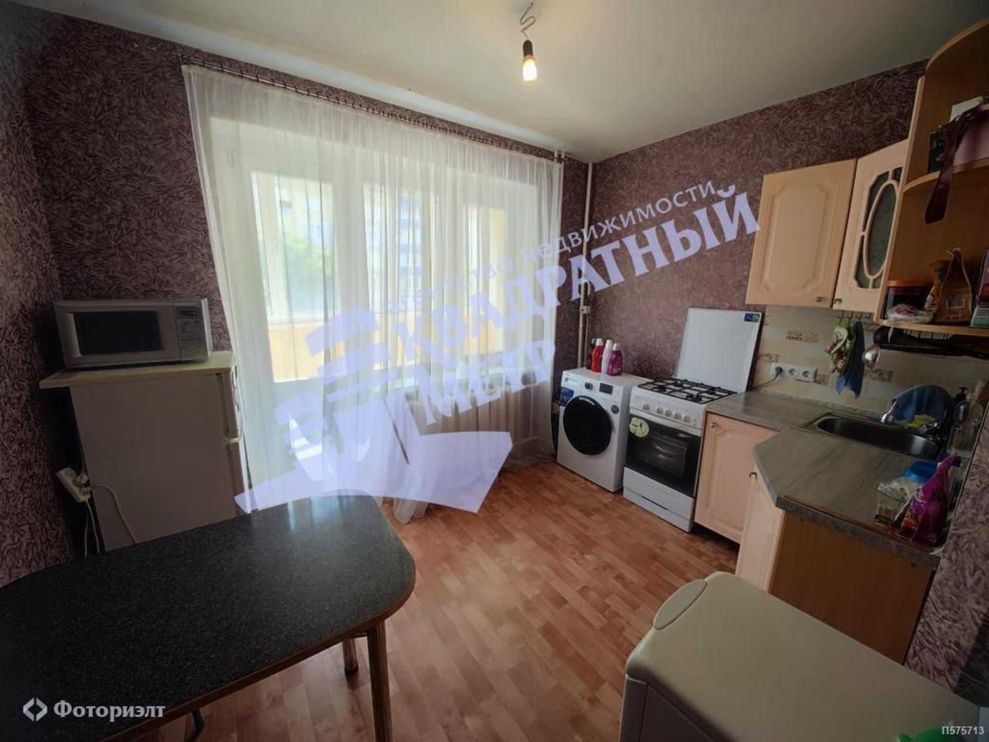 Купить квартиру за 3 200 000 рублей на Степная ул, 104