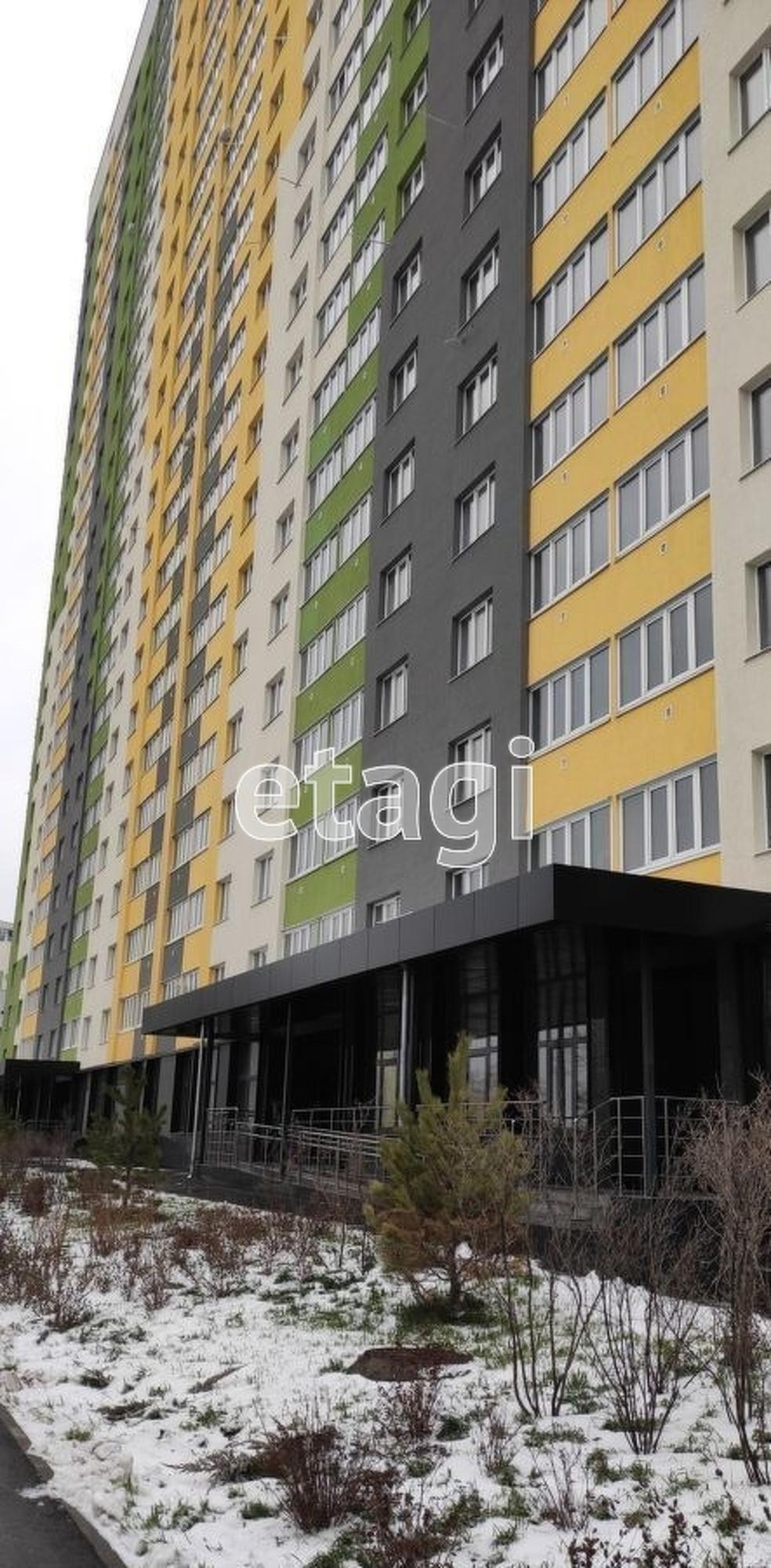Купить квартиру за 6 710 000 рублей на Революционная, 101б
