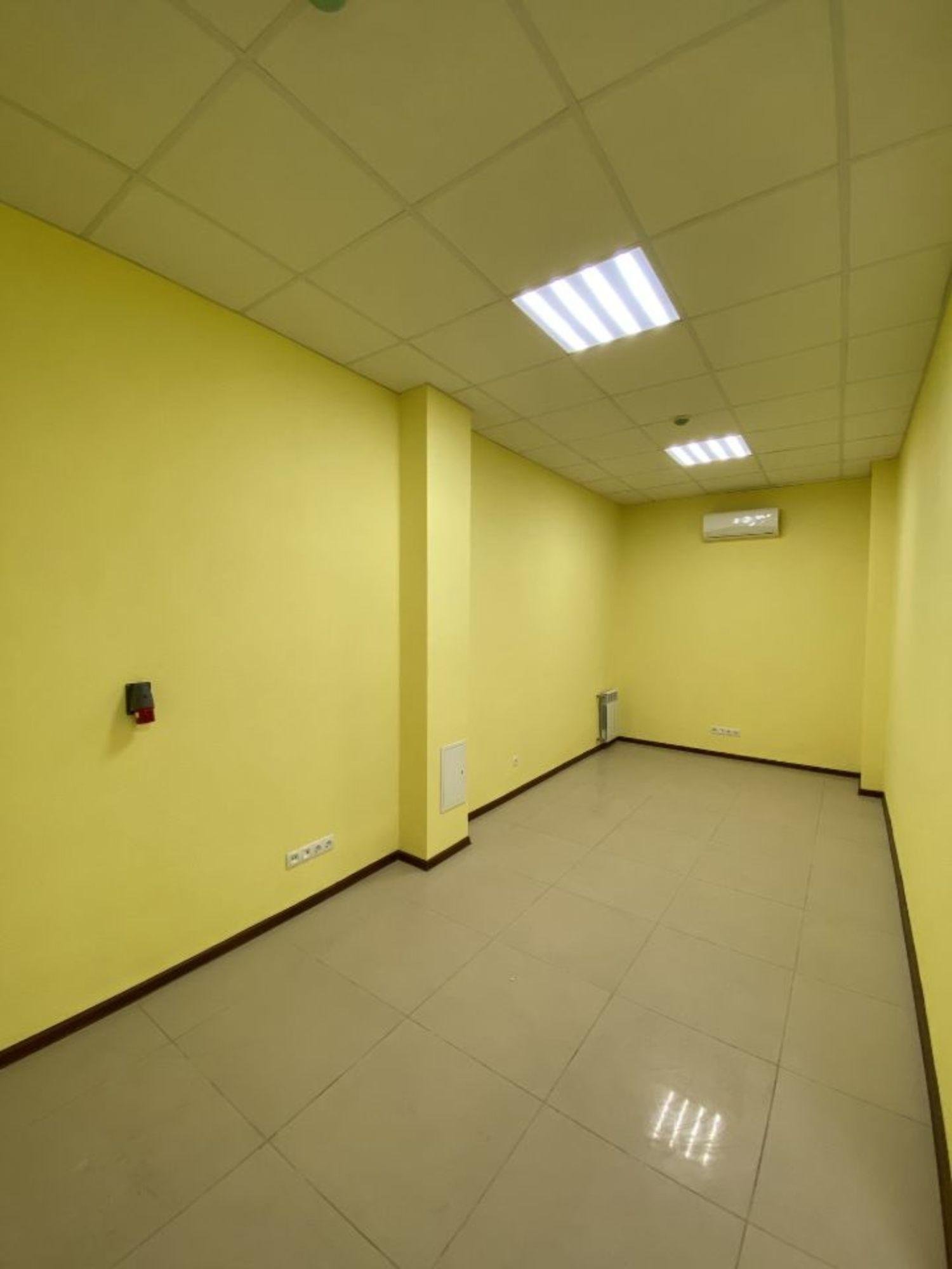 Купить офис, помещение под офис за 10 068 900 рублей на Танковая улица, 30