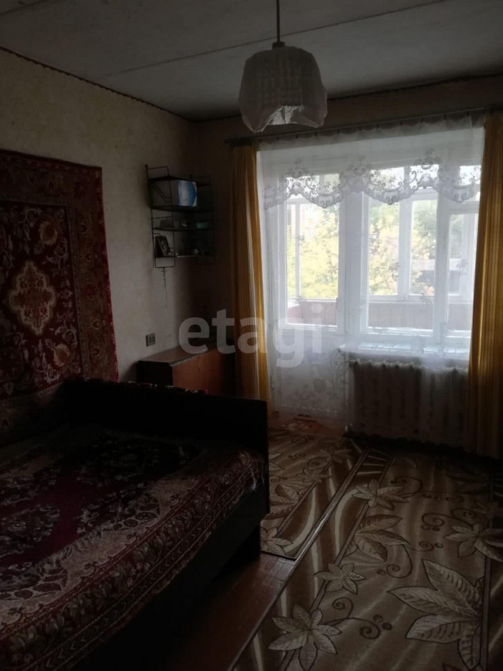4-комн квартира улица Богунского Полка