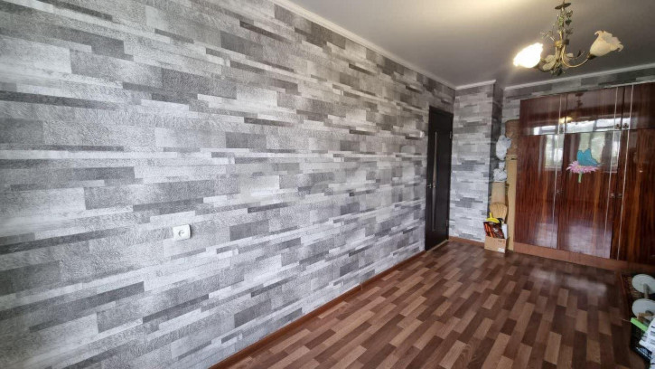 3-комн квартира улица Рылеева