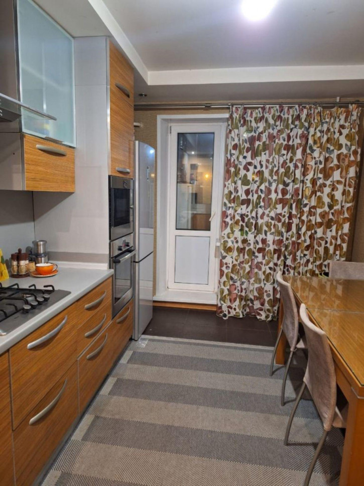3-комн квартира Бетанкура ул, 29
