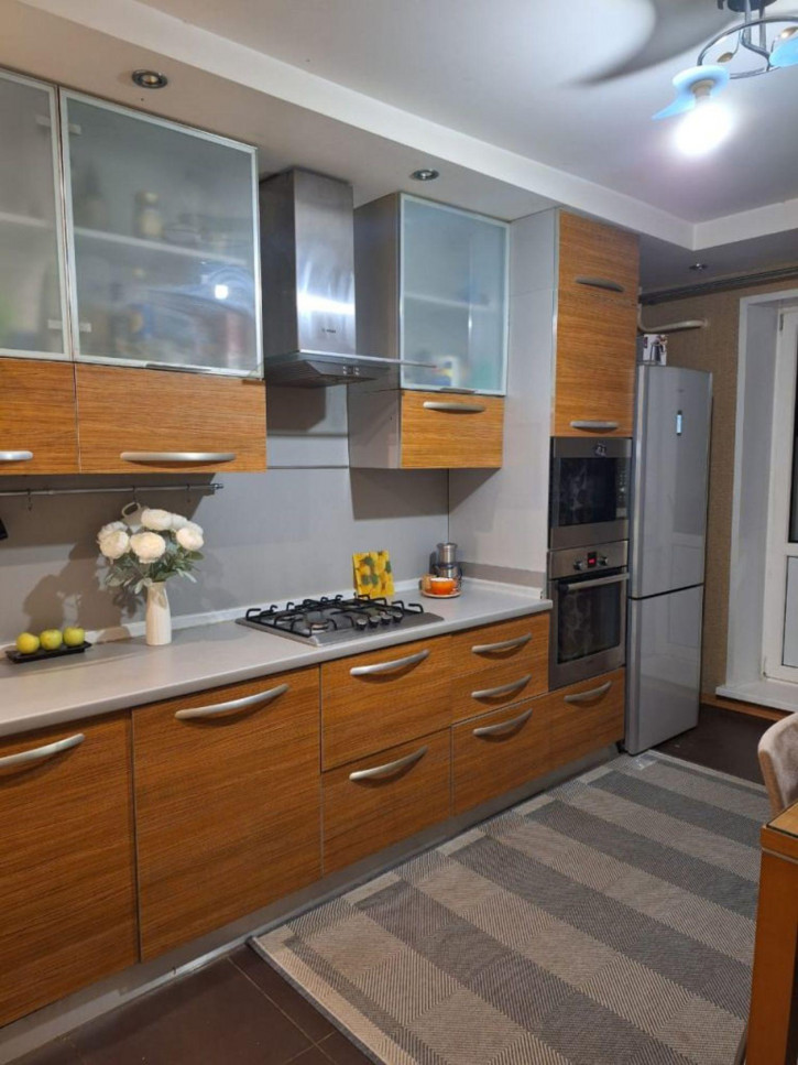 3-комн квартира Бетанкура ул, 29