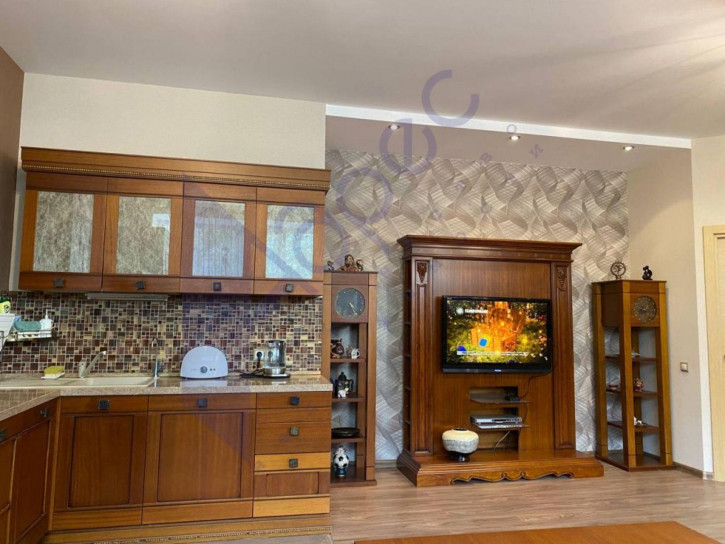 3-комн квартира Минина ул, 19/6