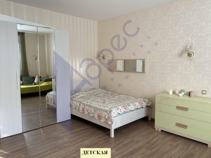 3-комн квартира Минина ул, 19/6