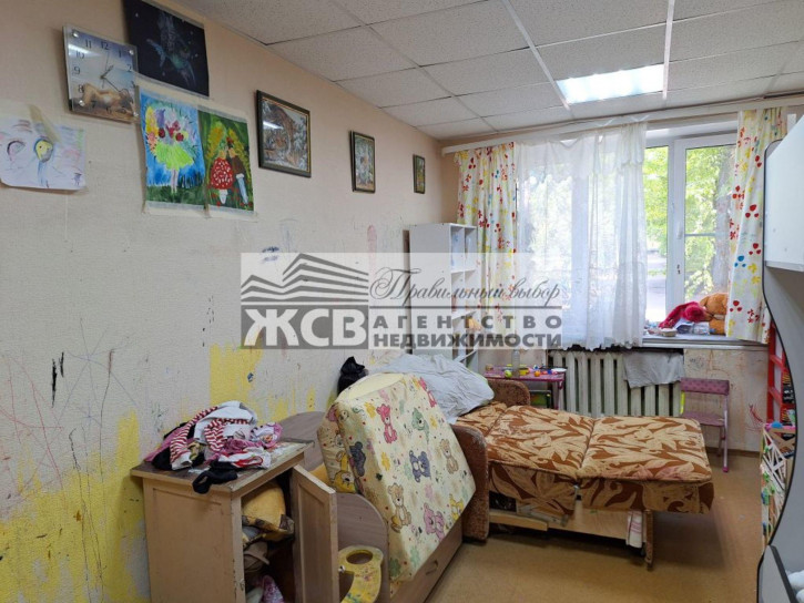 Комната Витебская ул, 64
