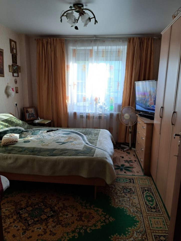 2-комн квартира Изобильная ул, 2