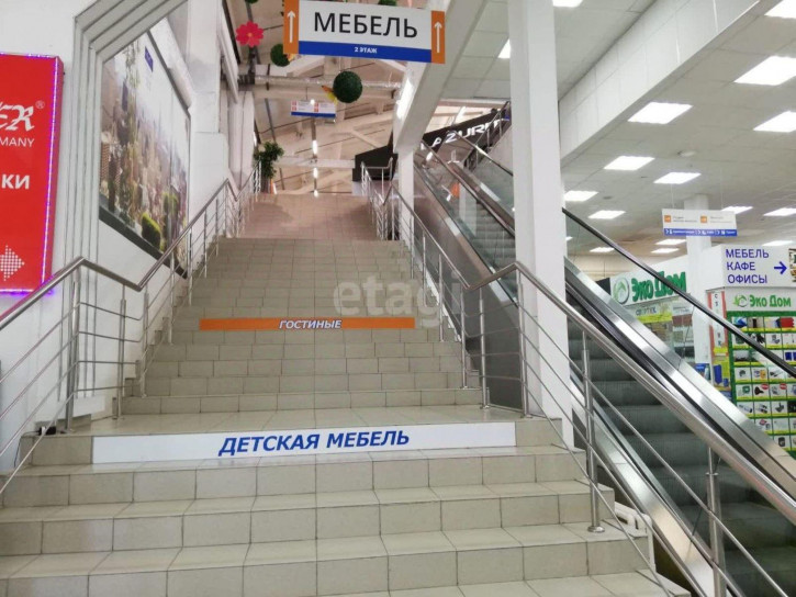 Торговое помещение Александровское шоссе, 8А,  д. 8А
