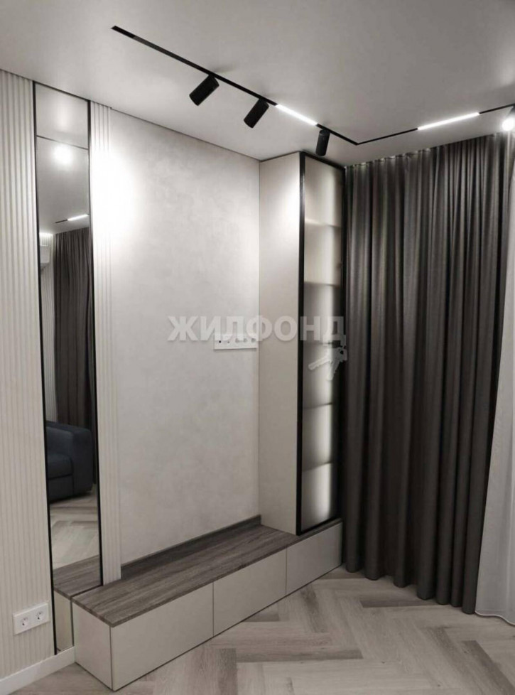 2-комн квартира Красный проспект, 167/4