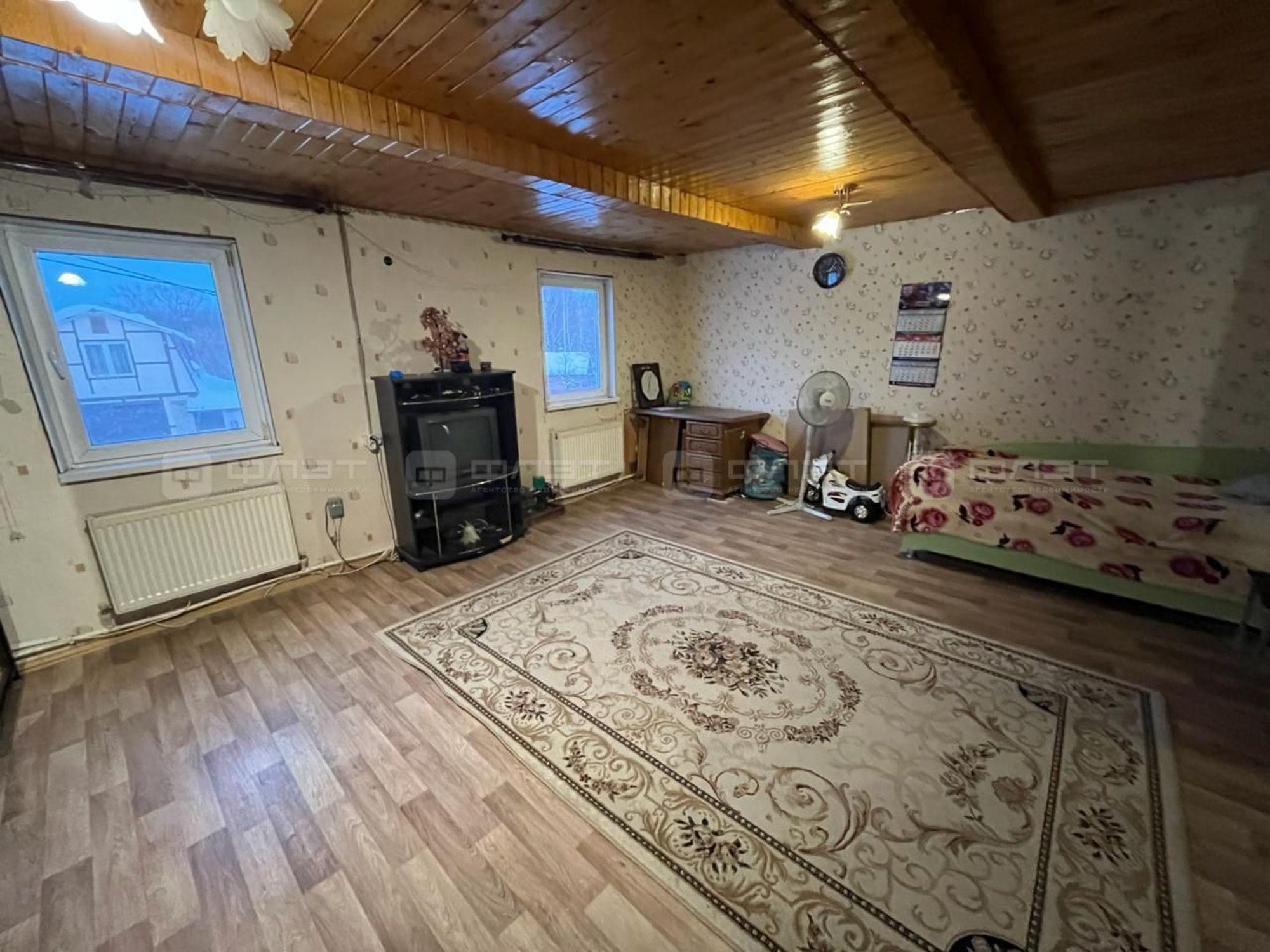 Купить дачу, дом, коттедж за 5 500 000 рублей на ул. Кленовая 3-я, дом 16