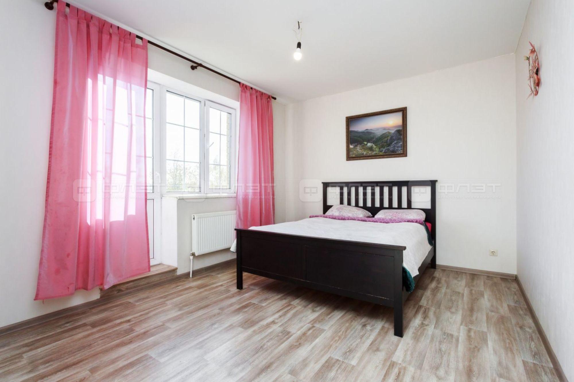 Купить дачу, дом, коттедж за 15 000 000 рублей на ул. Светлая, дом 6