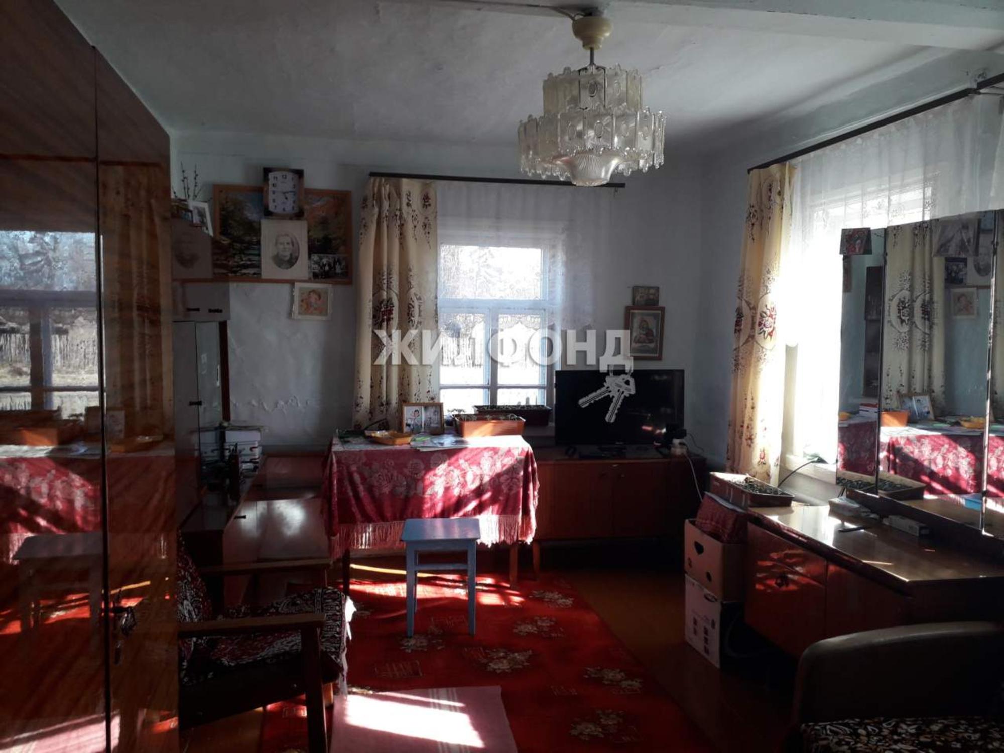 Купить дачу, дом, коттедж за 850 000 рублей на Центральная улица