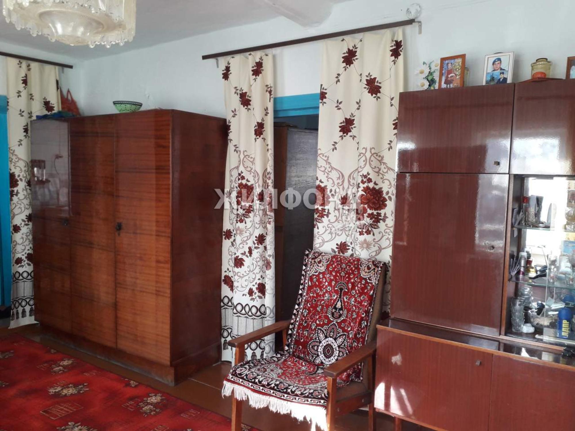 Купить дачу, дом, коттедж за 850 000 рублей на Центральная улица