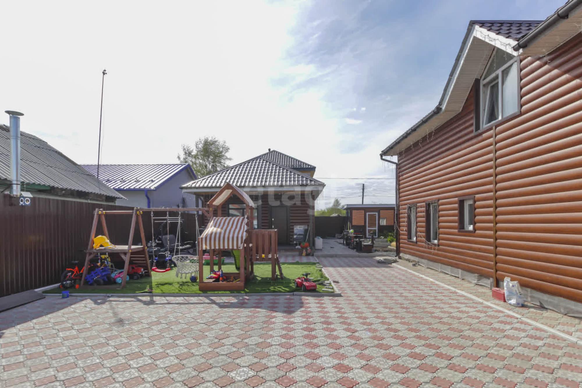 Купить дачу, дом, коттедж за 14 999 000 рублей на Районный пер,