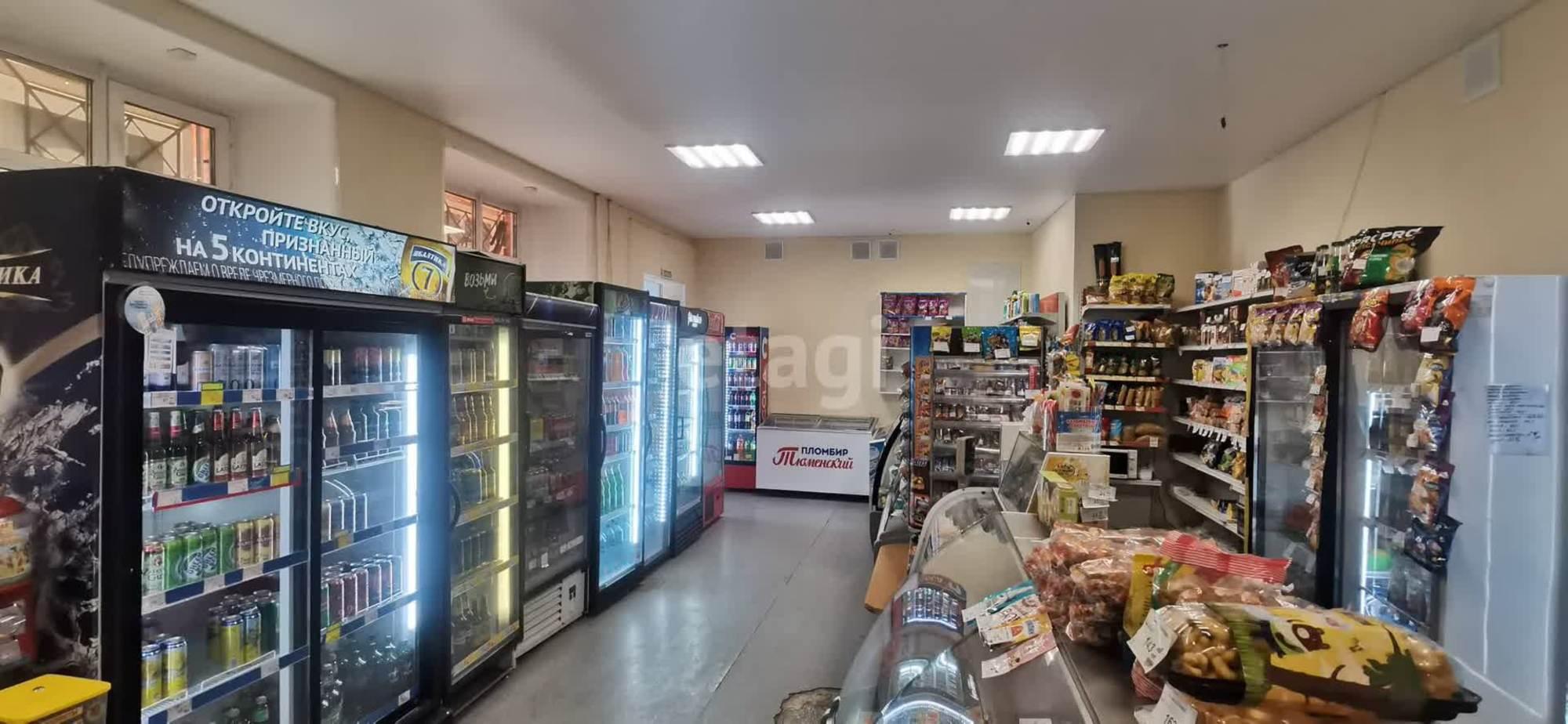 Купить торговое помещение за 15 000 000 рублей на Беляева 21
