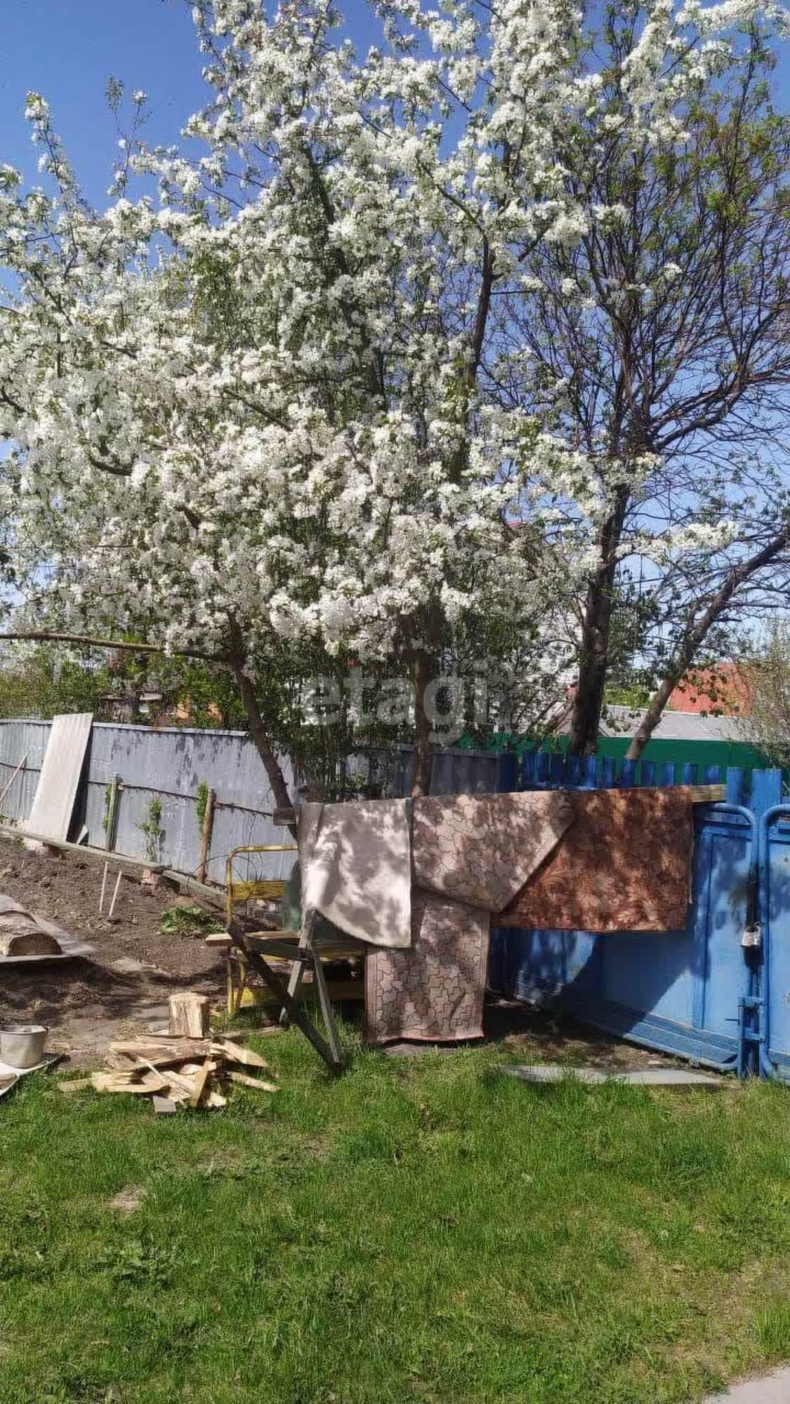 Купить дачу, дом, коттедж за 2 600 000 рублей на Цветочная,