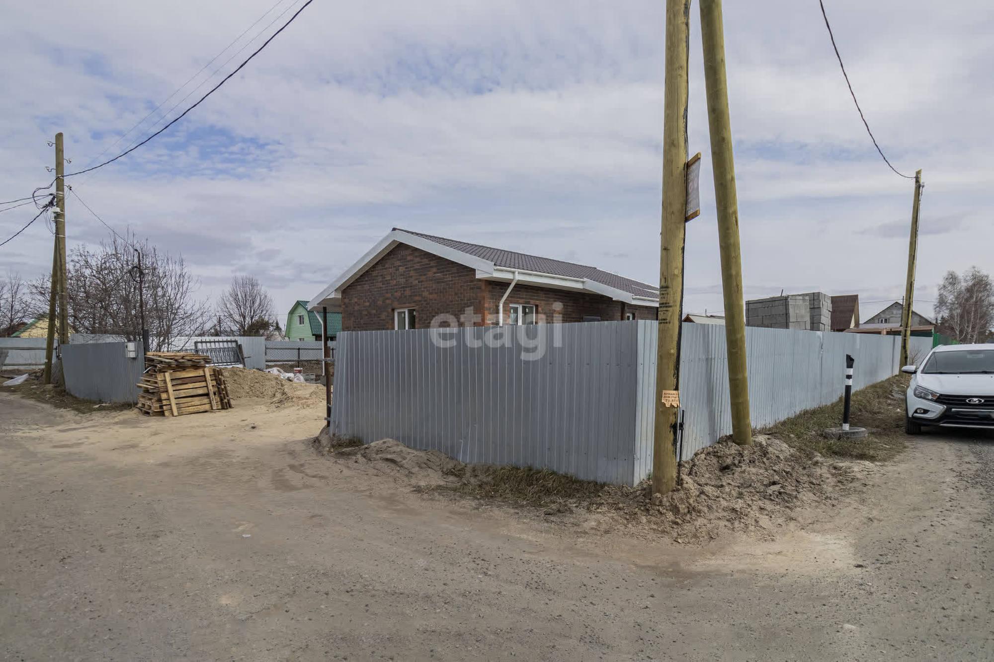 Купить дачу, дом, коттедж за 6 100 000 рублей на Ягодная,