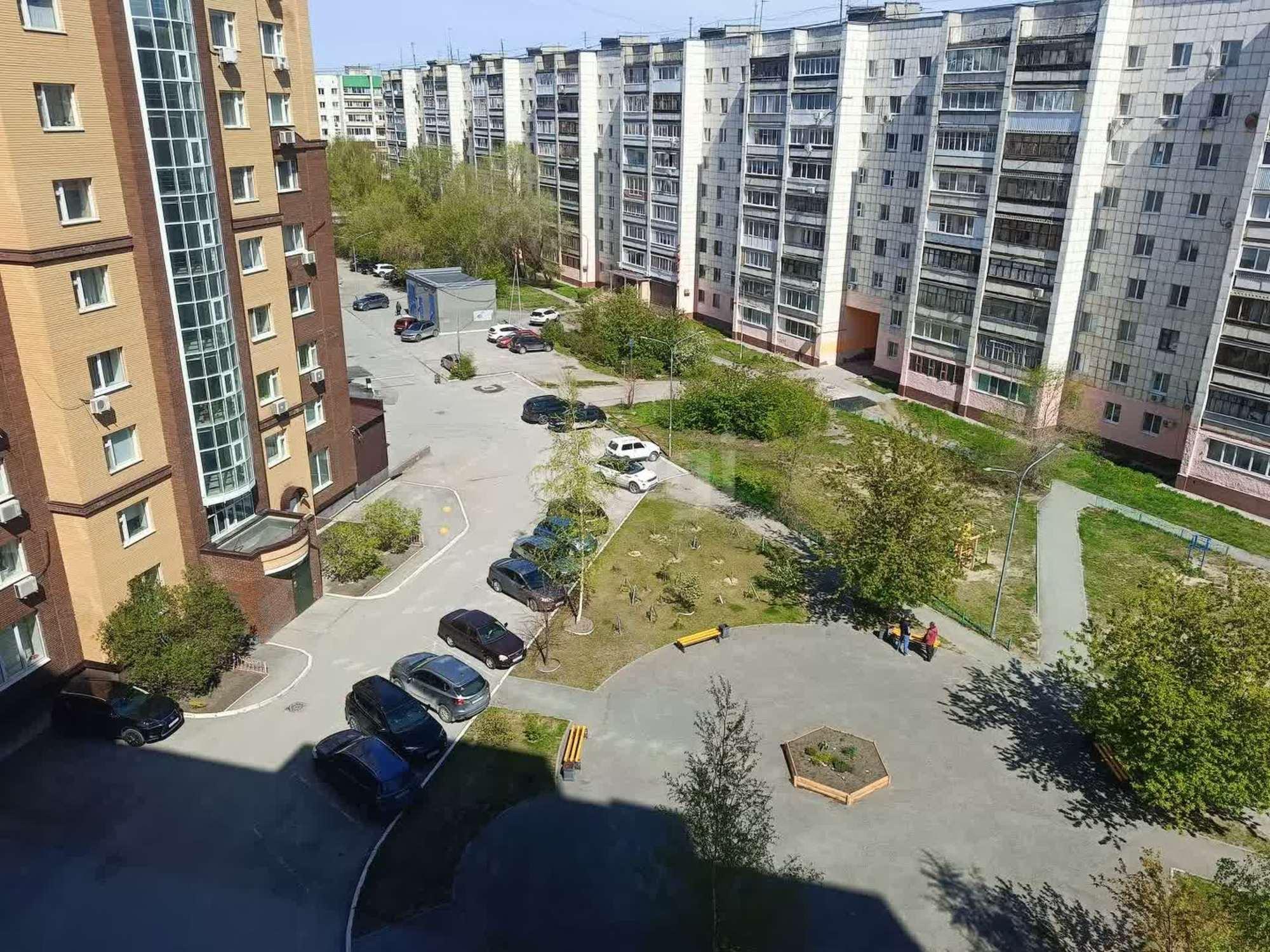 Купить квартиру за 12 000 000 рублей на Малыгина, 51