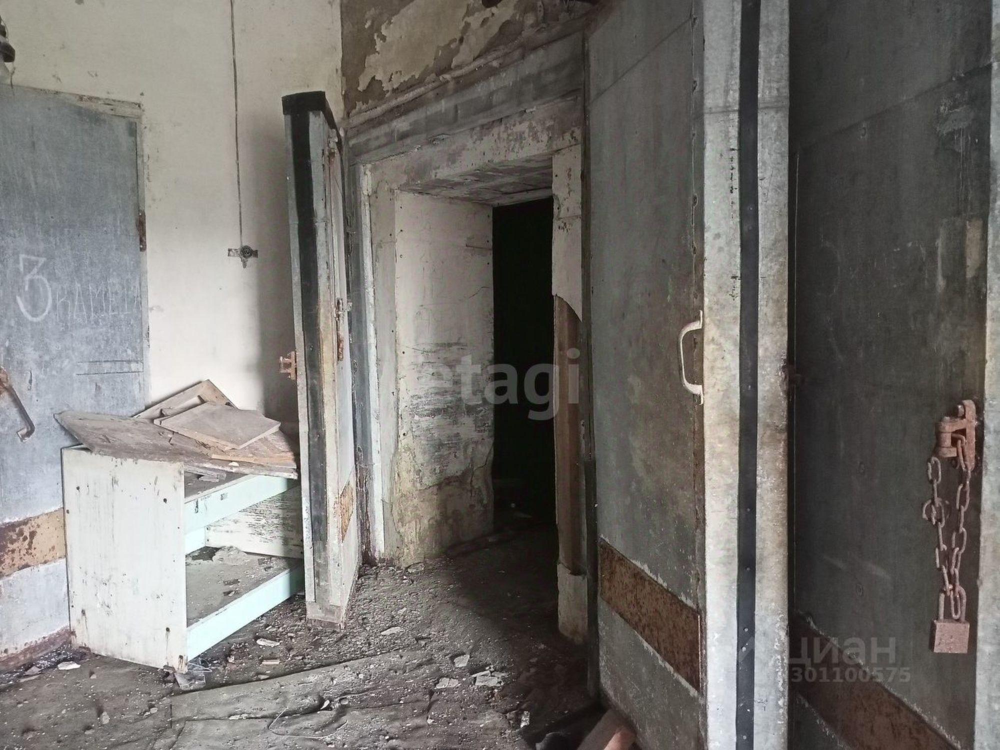 Купить складское помещение за 429 368 рублей на Октябрьская улица