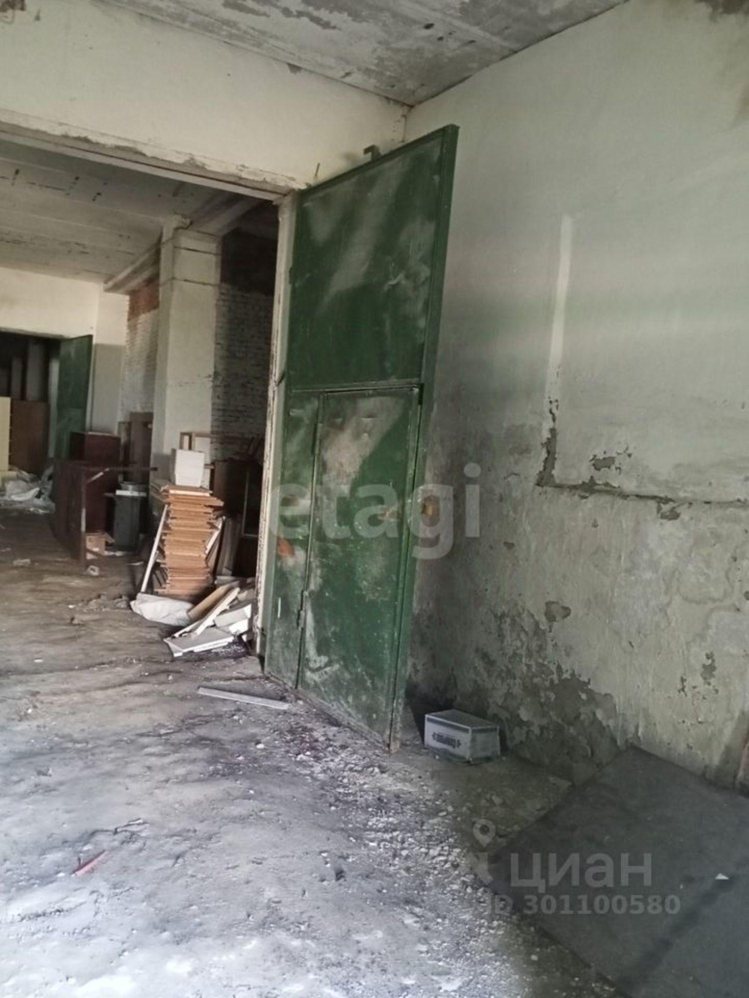 Купить торговое помещение за 449 304 рублей на Центральный, Октябрьская ул,30