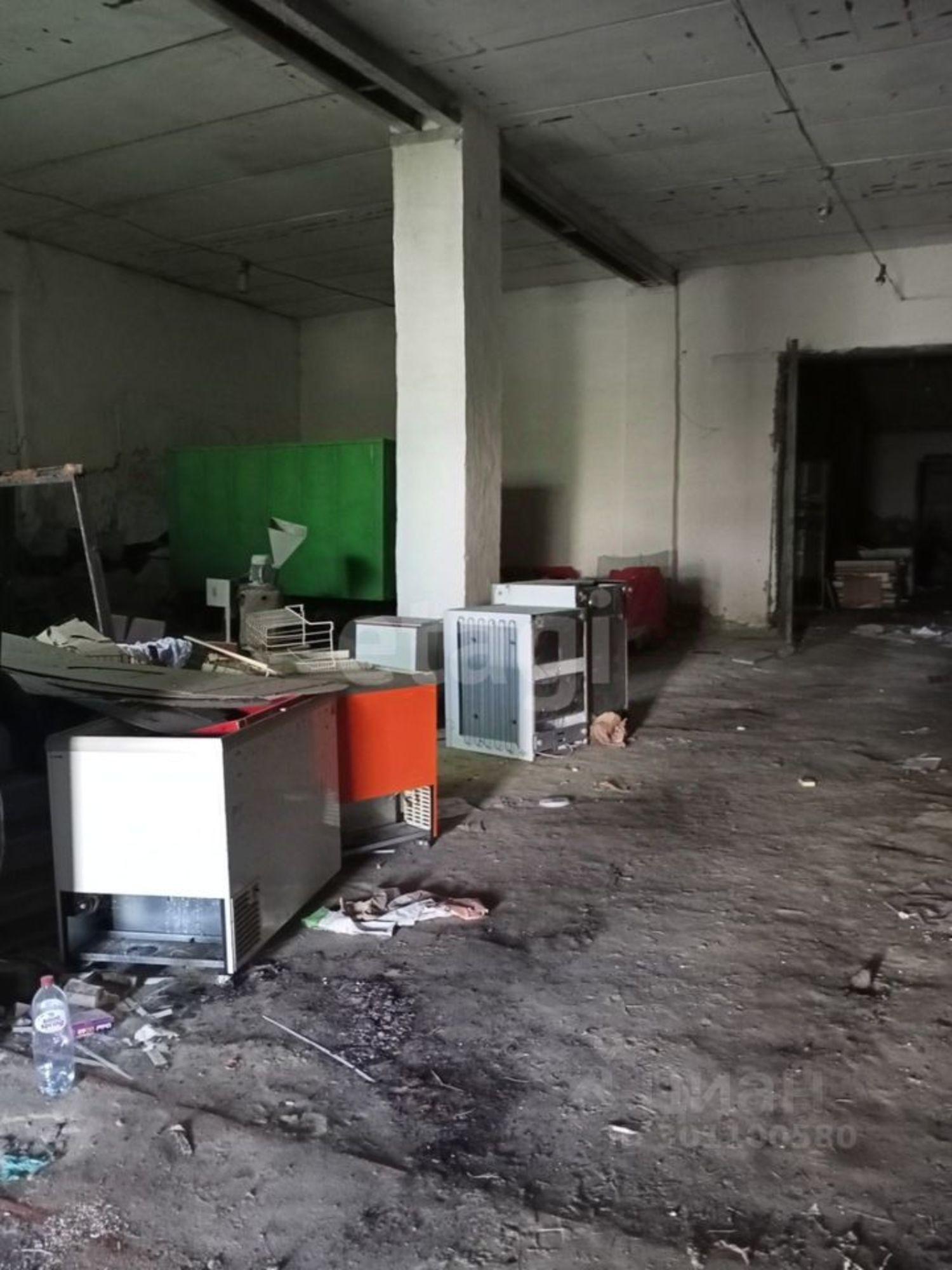 Купить торговое помещение за 449 304 рублей на Центральный, Октябрьская ул,30