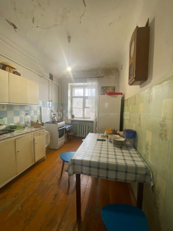 3-комн квартира ул. Социалистическая, дом 9