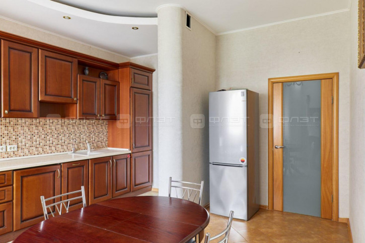 3-комн квартира ул. Мусина, дом 9