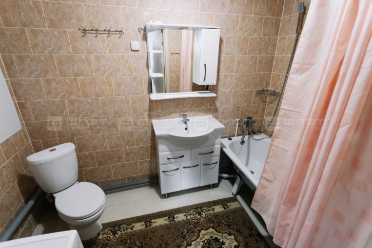 2-комн квартира 13-й квартал, дом 1а