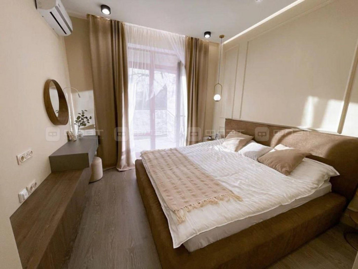4-комн квартира ул. Муштари, дом 18