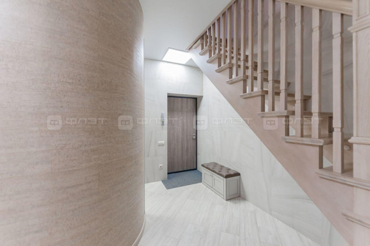6-комн квартира ул. Шмидта, дом 34