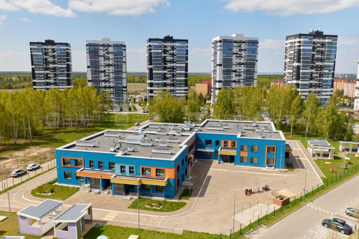 3-комн квартира ул. Теплых встреч, дом 2