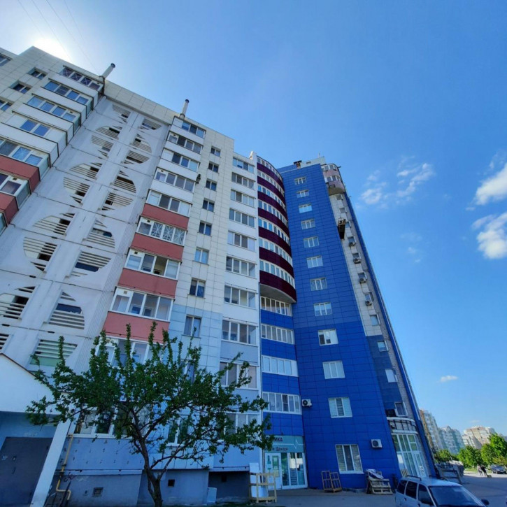 1-комн квартира Юности б-р, 33