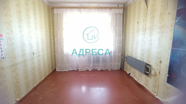 4-комн квартира Ливенская ул, 136