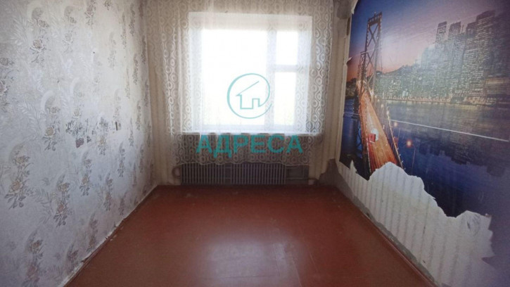 4-комн квартира Ливенская ул, 136