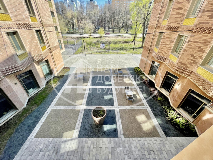 3-комн квартира Екатерининская улица, 27