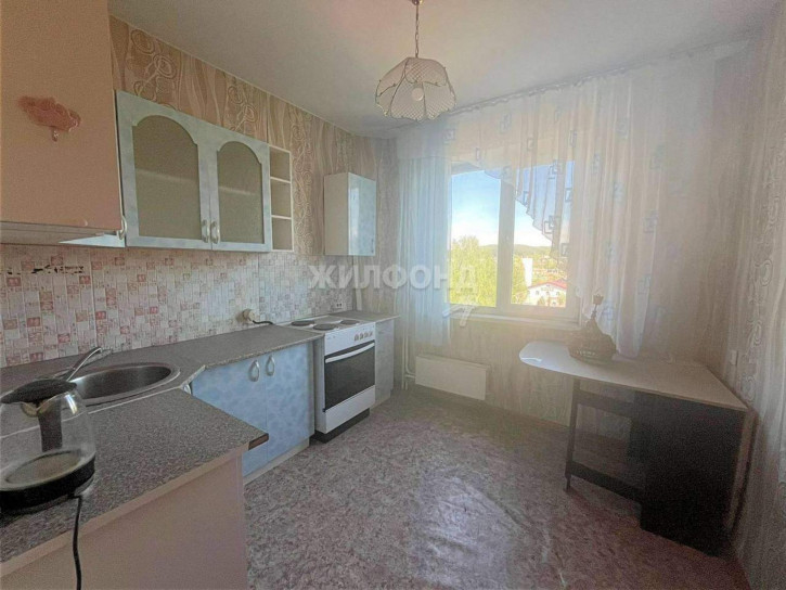3-комн квартира Комсомольская улица, д.33а